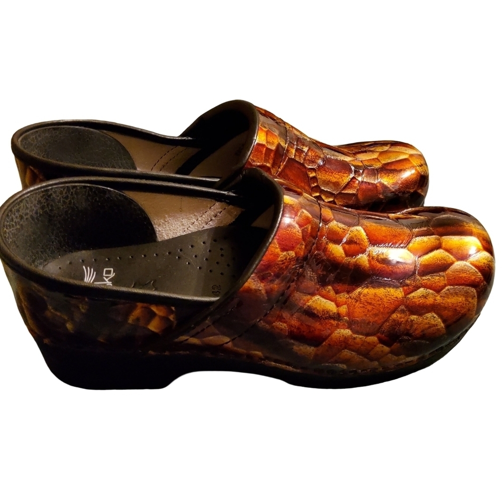 Dansko Honeycomb Pattern Clogs - image 5